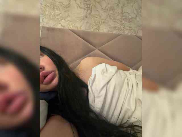 Ekaterina2221 webcam
