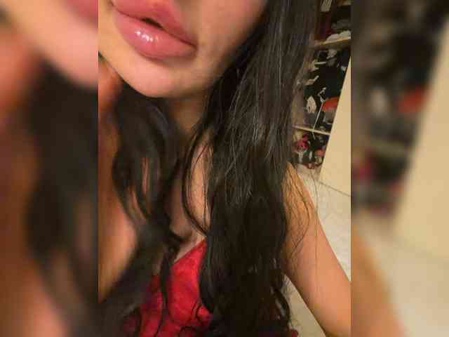 Ekaterina2221 webcam
