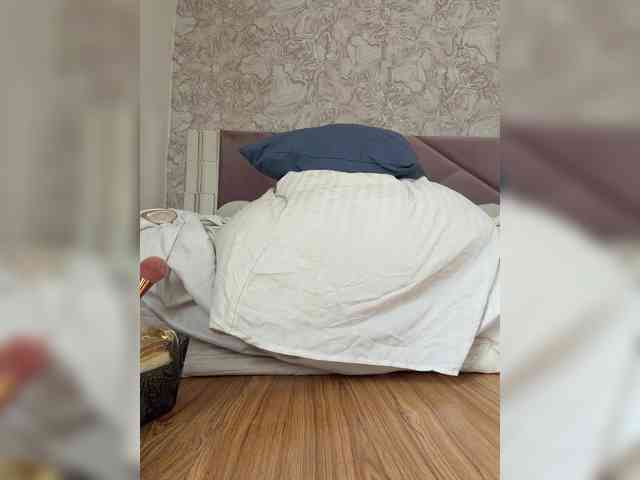 Ekaterina2221 webcam