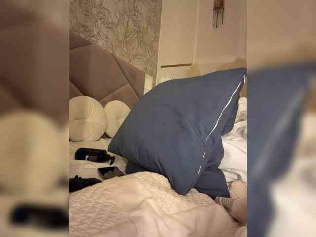 Ekaterina2221 webcam
