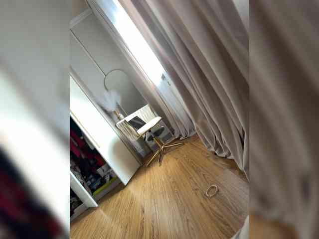 Ekaterina2221 webcam