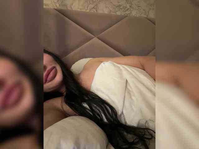 Ekaterina2221 webcam