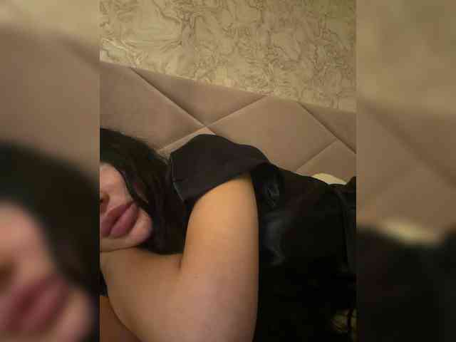Ekaterina2221 webcam