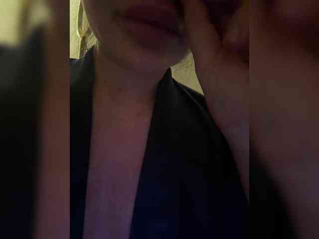 Ekaterina2221 webcam