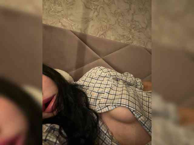 Ekaterina2221 webcam