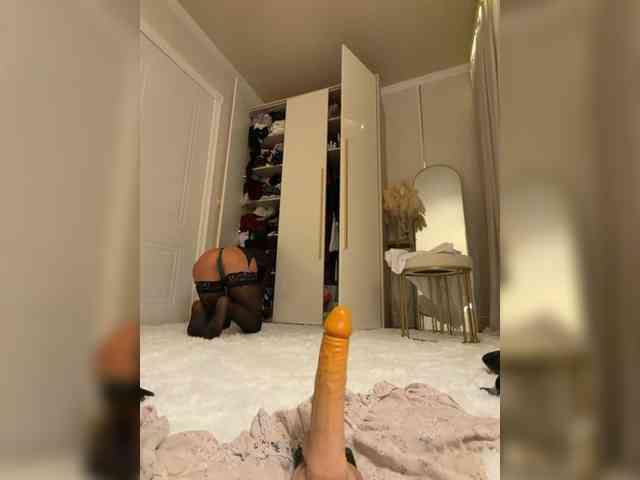 Ekaterina2221 webcam