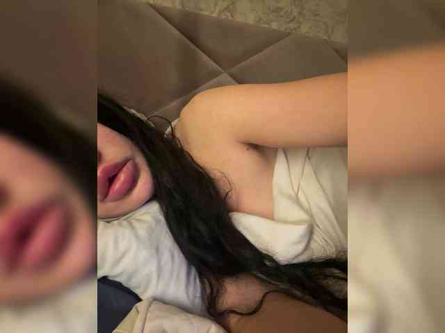 Ekaterina2221 webcam