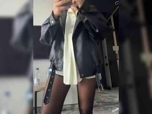 Ekaterina2221 webcam