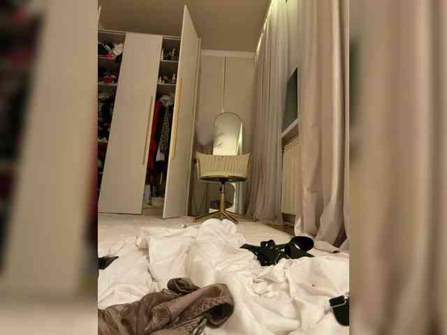 Ekaterina2221 webcam