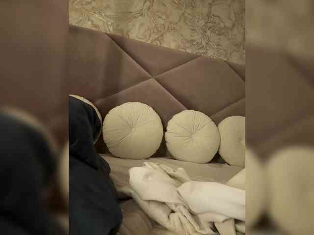 Ekaterina2221 webcam