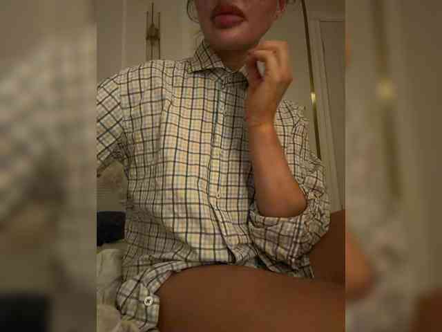 Ekaterina2221 webcam