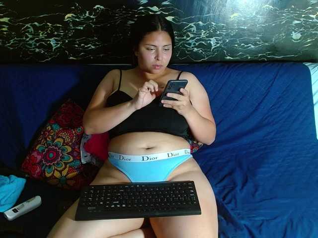 Natural-boobs live webcam show