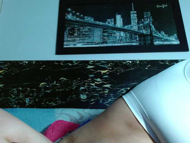 Natural-boobs live cam on BongaCams