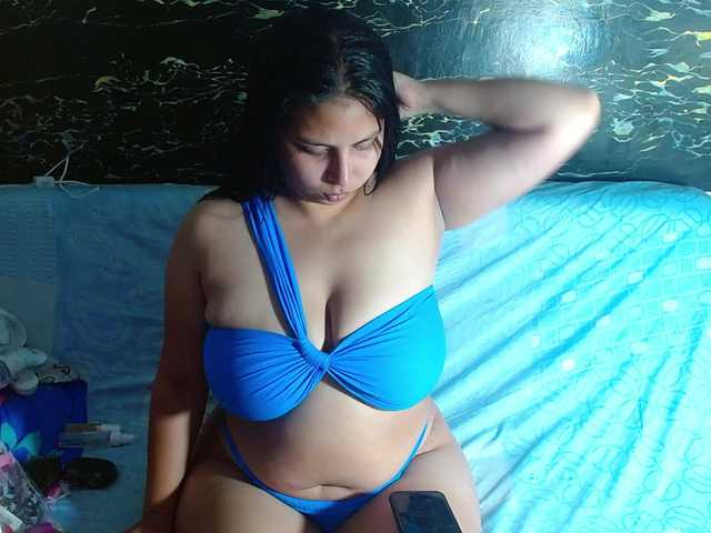 Natural-boobs live cam on BongaCams