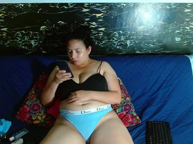 Natural-boobs live webcam show