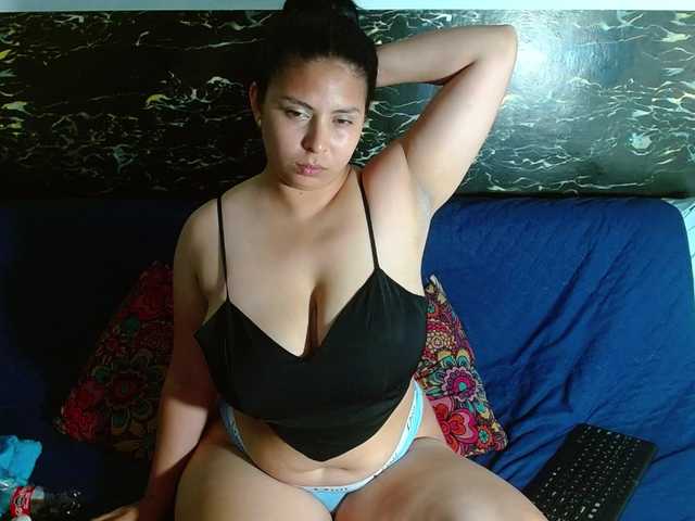 Natural-boobs live webcam show