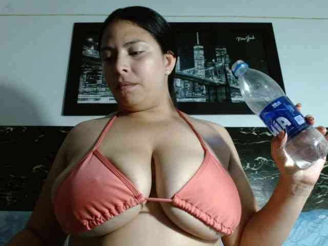 Модель: Natural-boobs