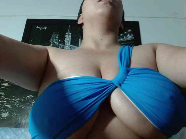 Модель: Natural-boobs