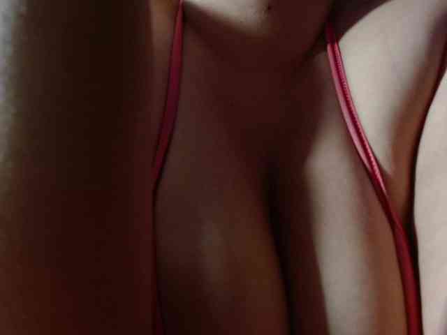 Natural-boobs webcam