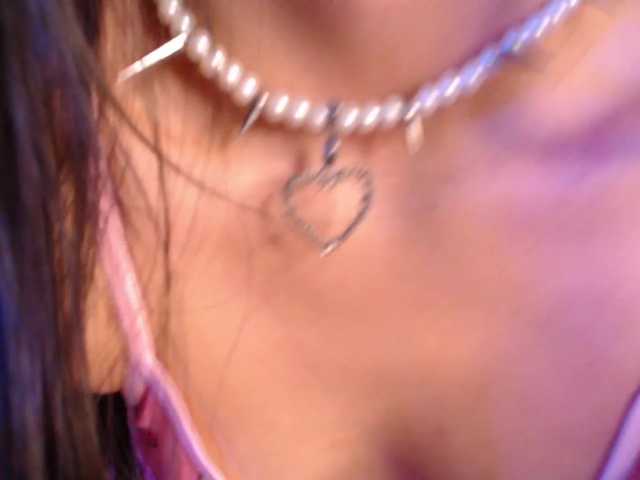 littlekayla live cam on BongaCams