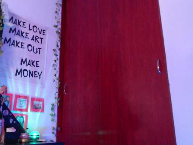 littlekayla live webcam show