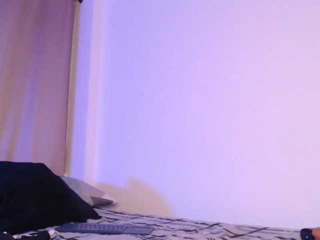 littlekayla live cam on BongaCams