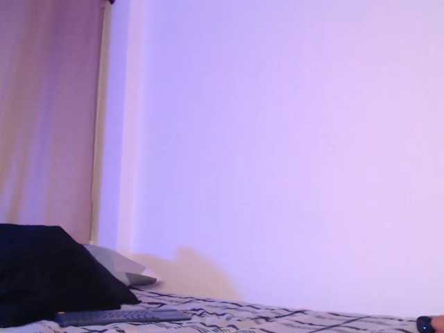 littlekayla live cam on BongaCams
