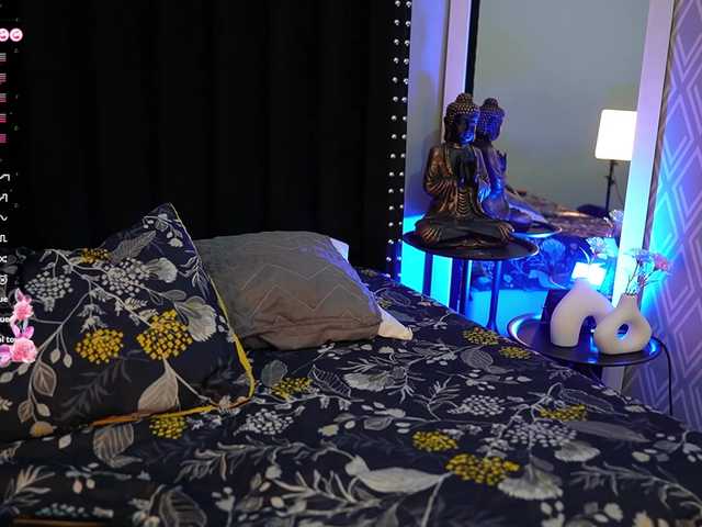 littlekayla live cam on BongaCams