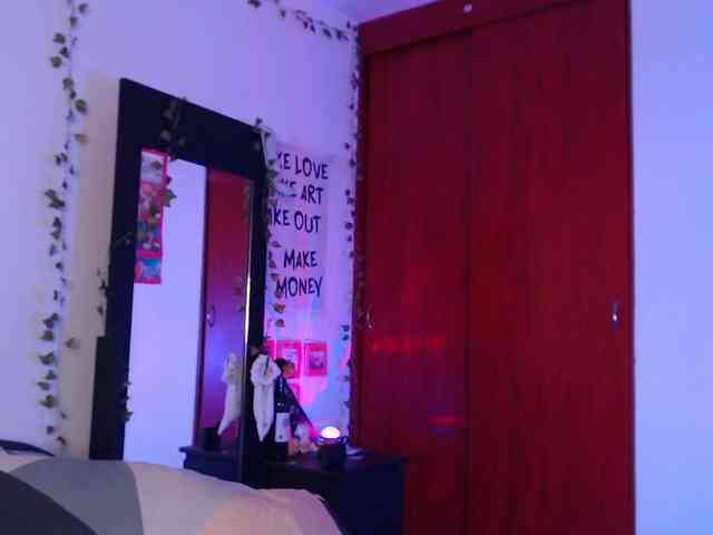 littlekayla webcam