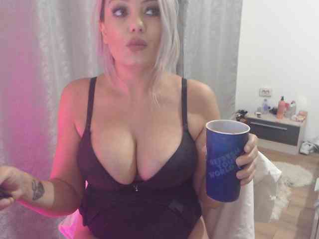 Kiss4foryou webcam