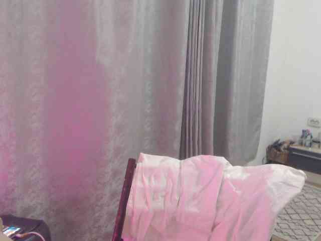 Kiss4foryou webcam