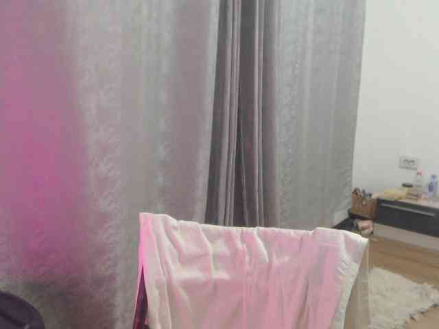 Kiss4foryou webcam