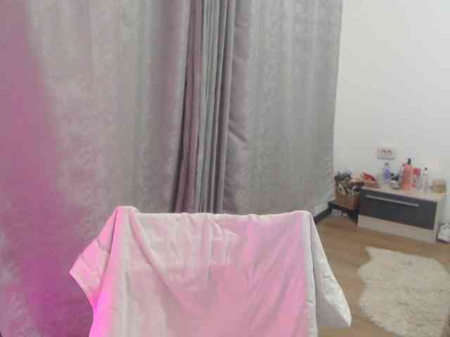 Kiss4foryou webcam