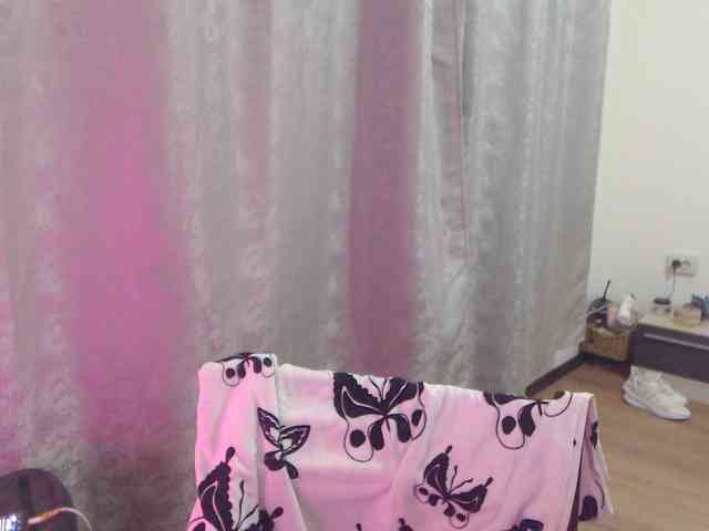 Kiss4foryou webcam