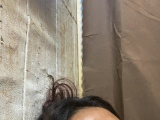 Rainie Porn Show