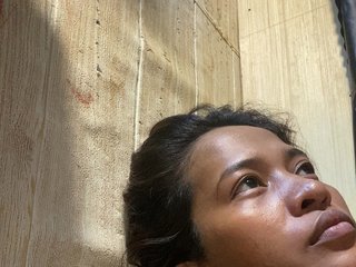 Rainie Porn Show