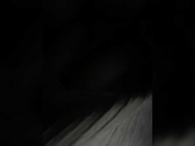 Rainie live cam preview