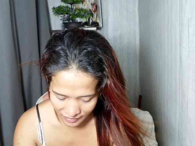 モデル: Rainie