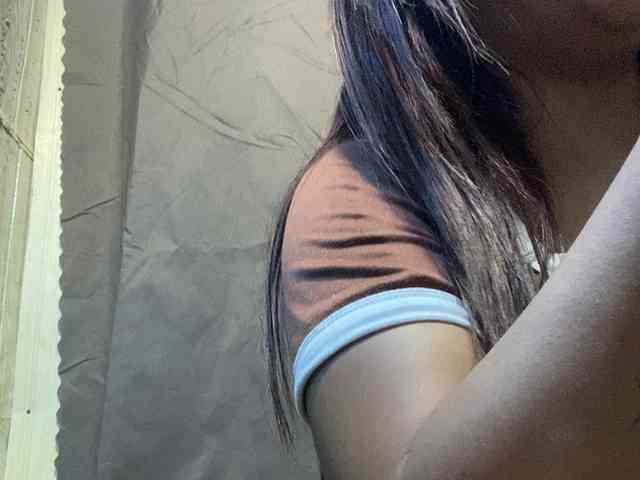 Rainie's Sexcam