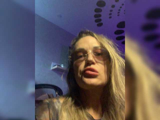 OlgaSmith live cam on BongaCams