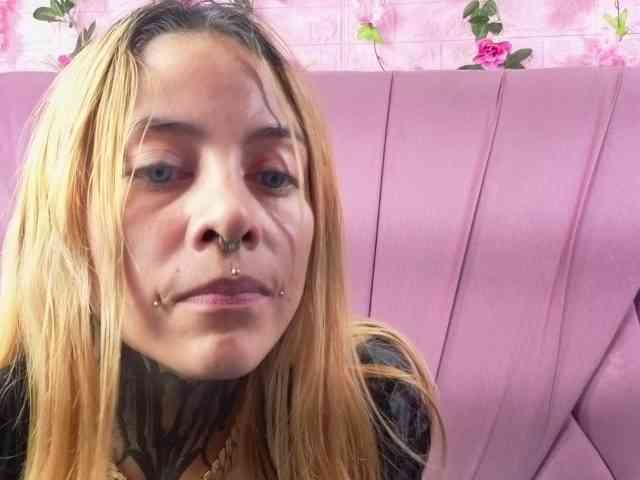 AnalHade webcam