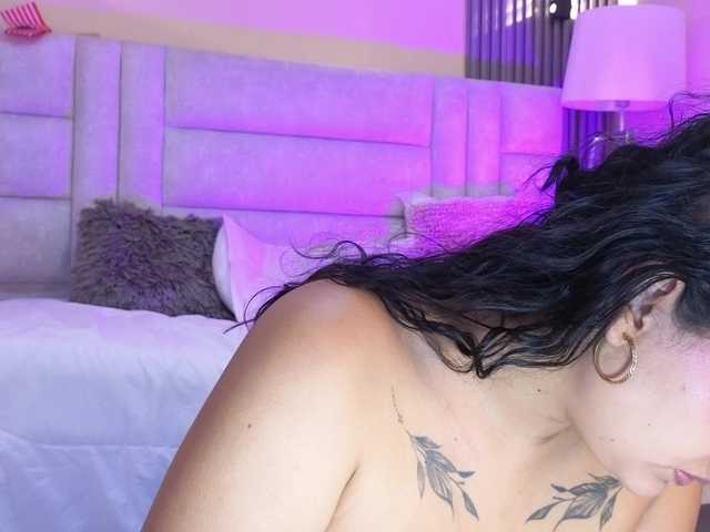 Emily-Foxyy