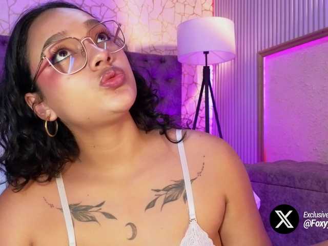 Emily-Foxyy