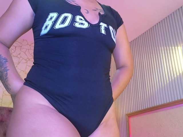 Emily-Foxyy