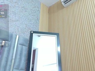skinnyprinces Porn Show