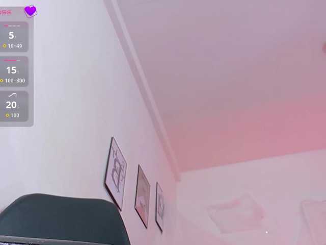 skinnyprinces live cam on BongaCams
