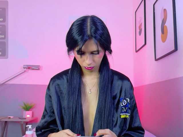 skinnyprinces live cam on BongaCams