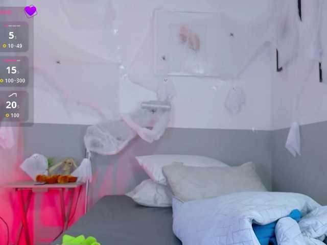 skinnyprinces live cam on BongaCams