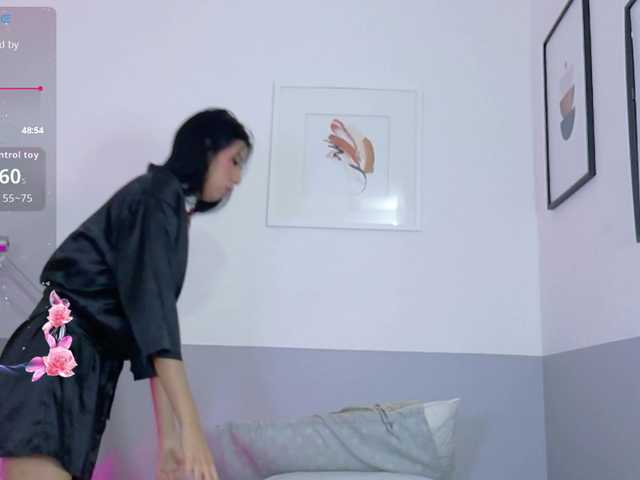 skinnyprinces live cam on BongaCams