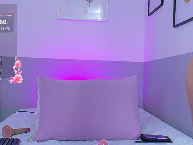 skinnyprinces live cam preview